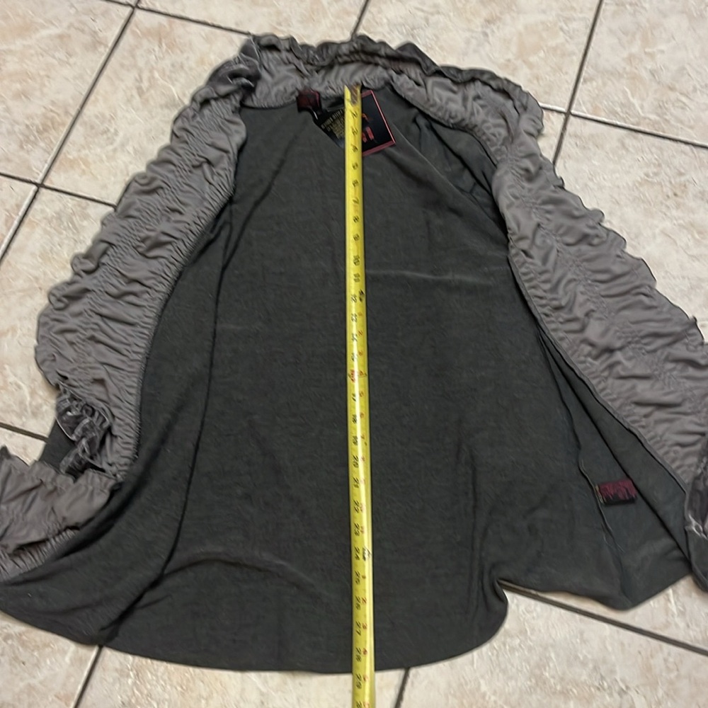 Women’s Gray Ruffled Front Cardigan - Picture 8 of 12